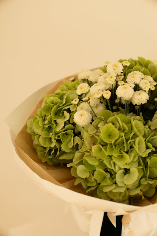 Bouquet with hydrangeas and chrysanthemum